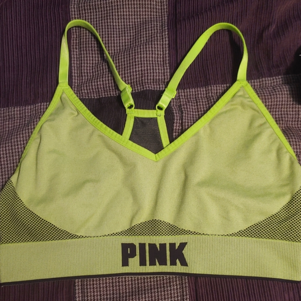 PINK Victoria's Secret sports Bra